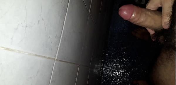  Pajeandome un ratito antes de bañarme